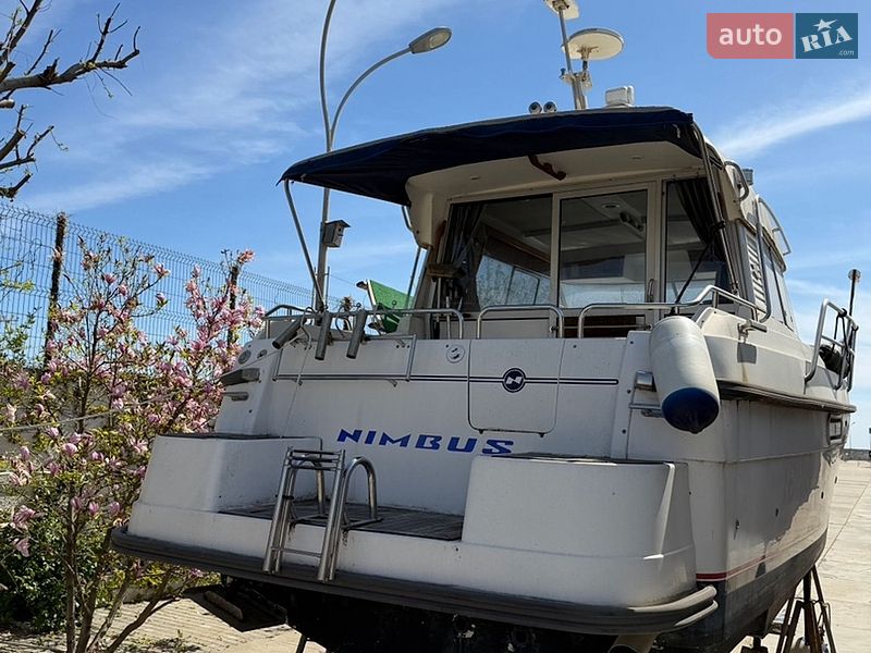 Моторная яхта Nimbus 320 2008 в Одессе