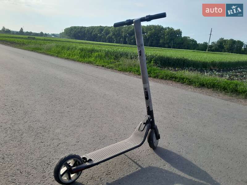 Скутер Ninebot One Mini 2018 в 