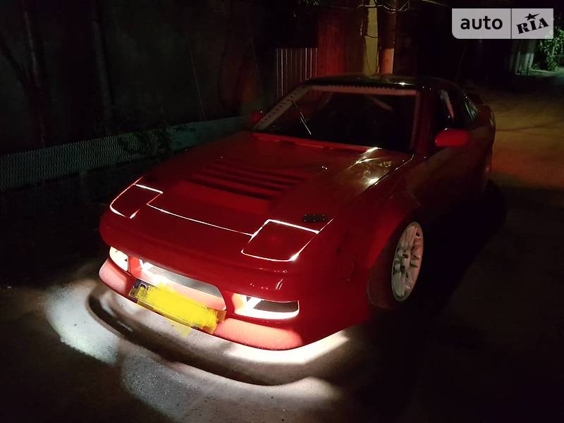Хэтчбек Nissan 200SX 1989 в 