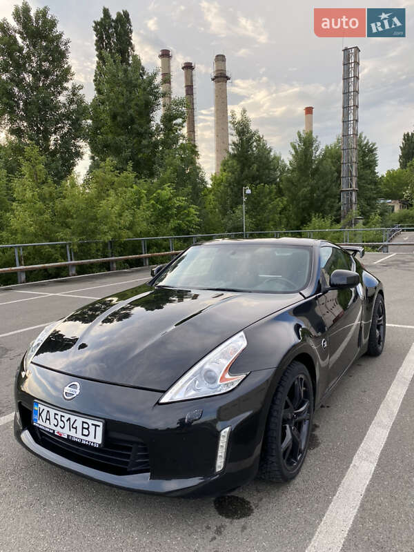 Nissan 370Z 2015