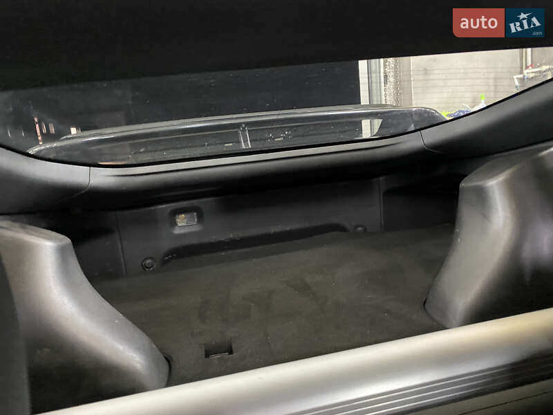 Купе Nissan 370Z 2015 в Киеве