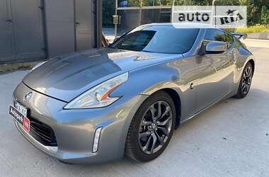 Купе Nissan 370Z 2017 в Киеве