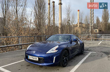Купе Nissan 370Z 2015 в 