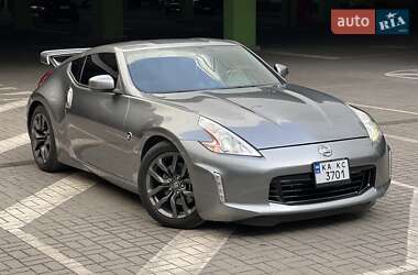 Купе Nissan 370Z 2017 в Киеве