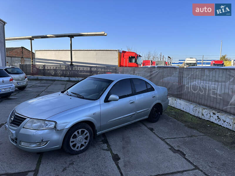 Седан Nissan Almera Classic 2006 в Нововолынске