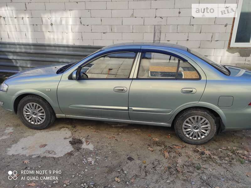 Седан Nissan Almera Classic 2008 в Києві