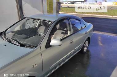 Седан Nissan Almera Classic 2008 в 