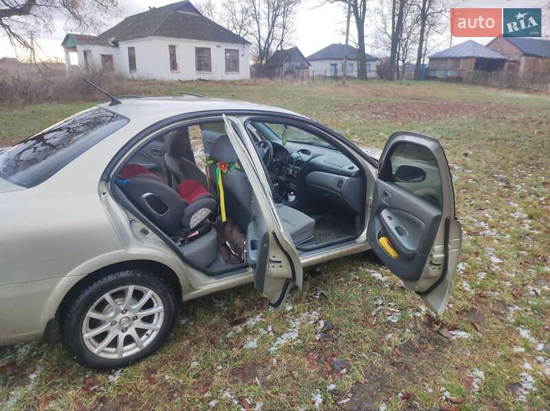 Седан Nissan Almera Classic 2007 в Городище