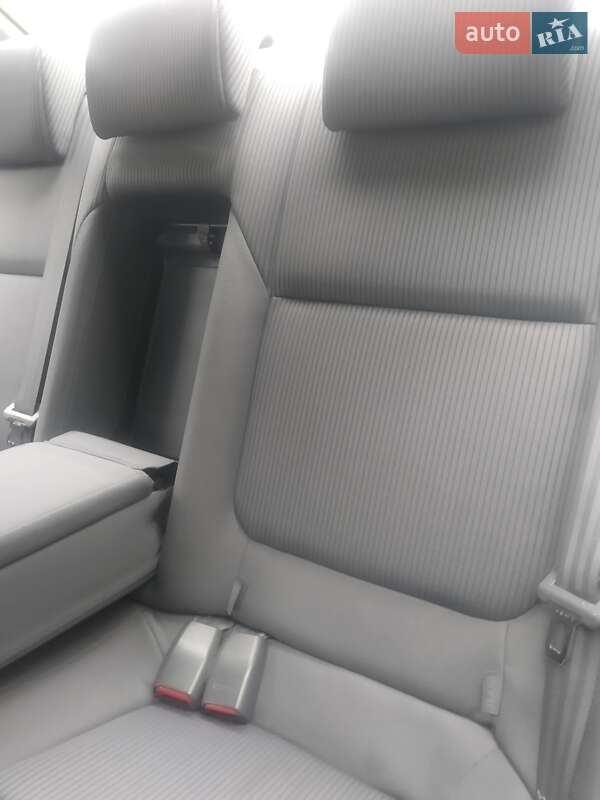 Седан Nissan Almera Classic 2006 в Киеве