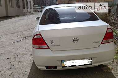 Седан Nissan Almera Classic 2012 в Киеве