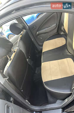 Седан Nissan Almera Classic 2010 в 