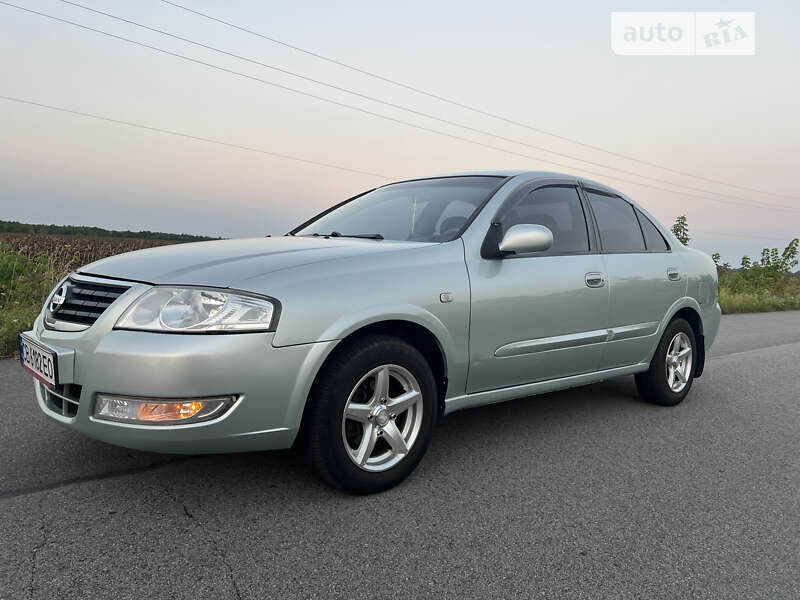 Седан Nissan Almera Classic 2007 в Мене