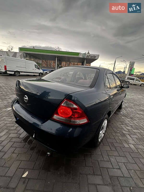 Седан Nissan Almera Classic 2008 в Черновцах