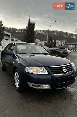 Седан Nissan Almera Classic 2008 в Черновцах