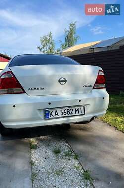 Седан Nissan Almera Classic 2012 в 