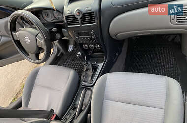 Седан Nissan Almera Classic 2011 в 