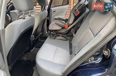 Седан Nissan Almera Classic 2011 в 