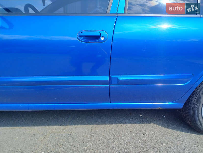 Седан Nissan Almera Classic 2006 в Києві