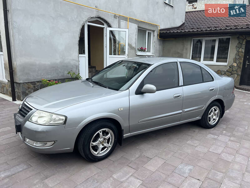 Седан Nissan Almera Classic 2008 в Куликові