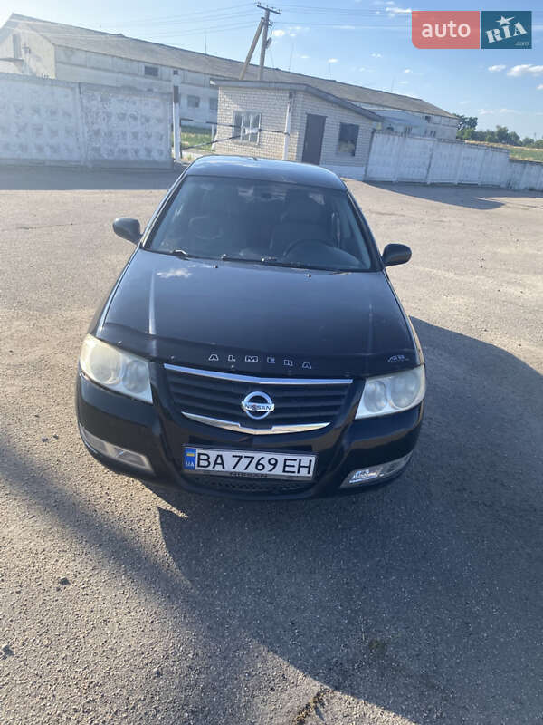 Седан Nissan Almera Classic 2007 в Компанеевке