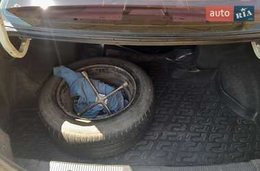 Седан Nissan Almera Classic 2012 в 