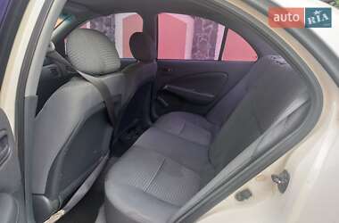 Седан Nissan Almera Classic 2006 в 