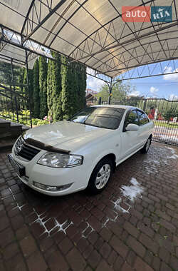 Седан Nissan Almera Classic 2009 в Петропавлівській Борщагівці