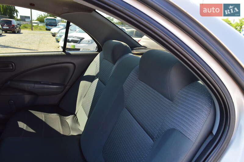 Седан Nissan Almera Classic 2011 в Кропивницком