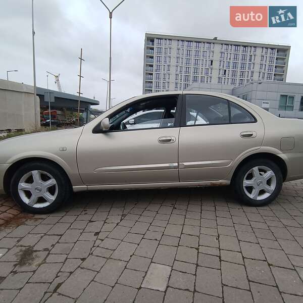 Седан Nissan Almera Classic 2008 в Івано-Франківську