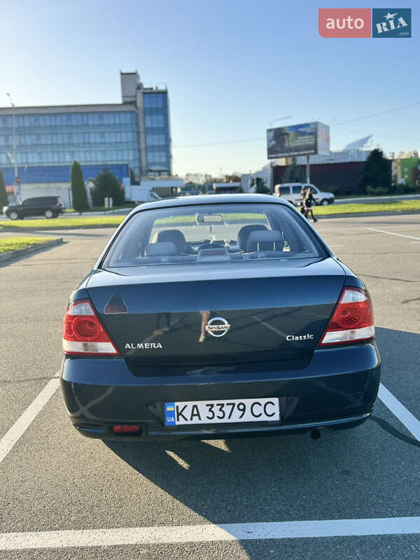 Седан Nissan Almera Classic 2007 в Киеве