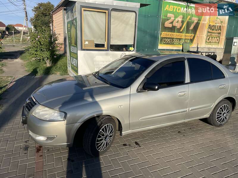 Седан Nissan Almera Classic 2008 в Николаеве