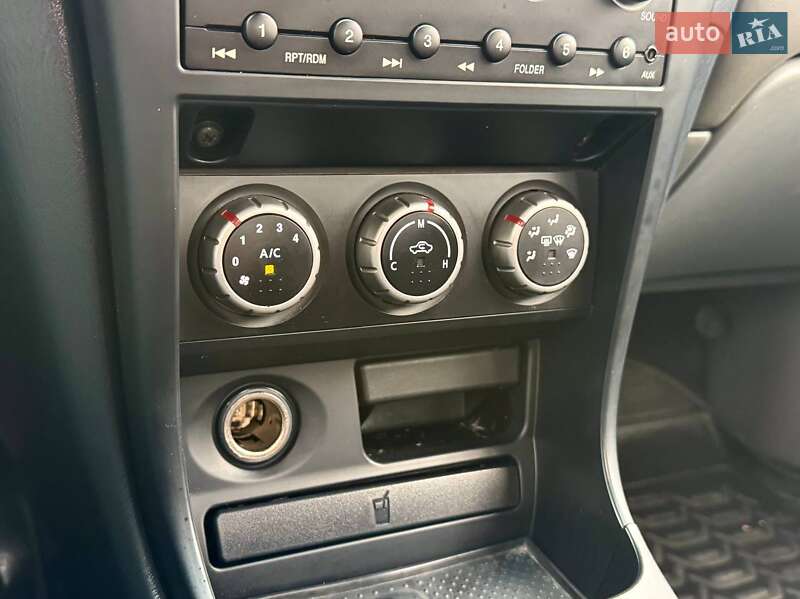 Седан Nissan Almera Classic 2011 в Киеве фото 28 Седан Nissan Almera Classic 2011 в Киеве