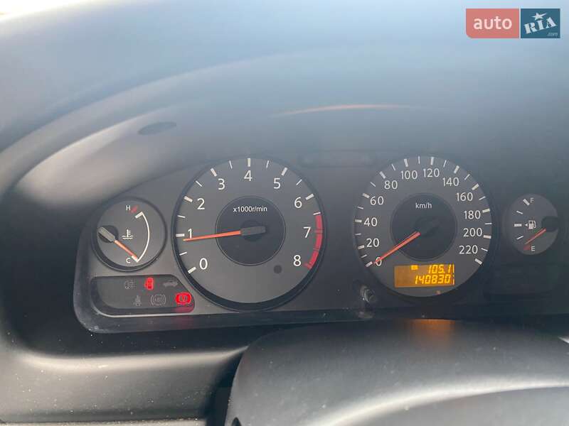 Седан Nissan Almera Classic 2008 в Ирпене