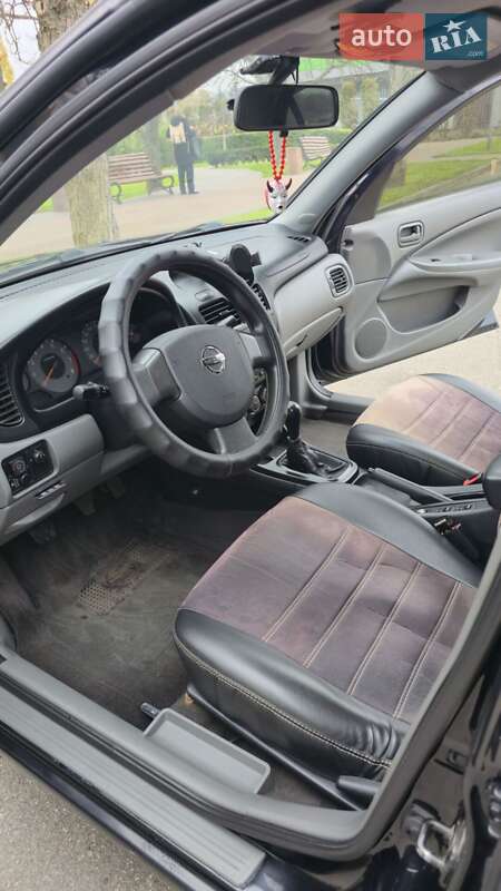 Седан Nissan Almera Classic 2008 в Кременчуці