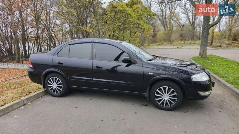 Седан Nissan Almera Classic 2008 в Кременчуці