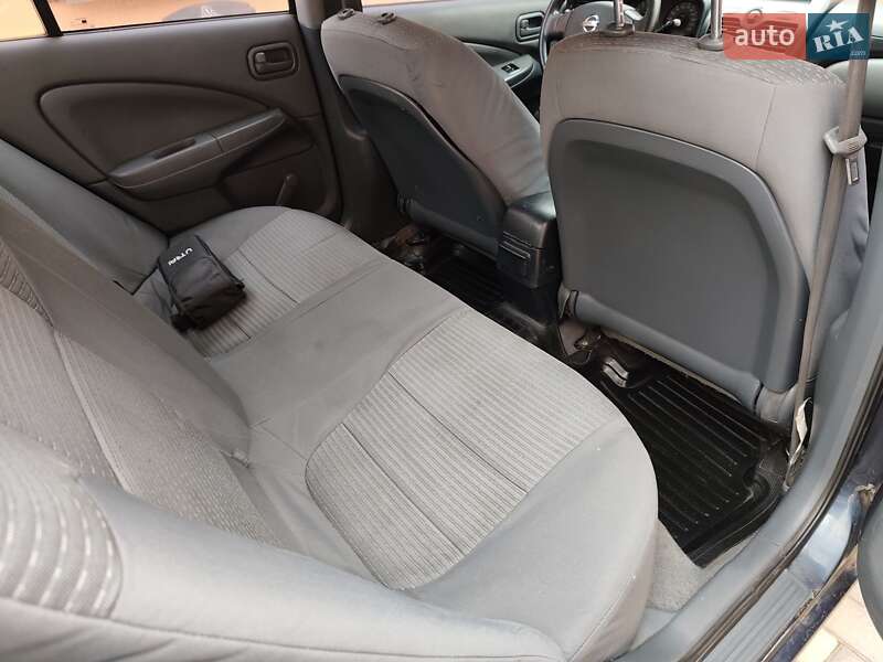 Седан Nissan Almera Classic 2007 в Прилуках