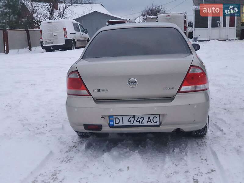 Седан Nissan Almera Classic 2007 в Кременчуге