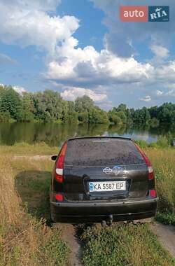 Минивэн Nissan Almera Tino 2002 в 