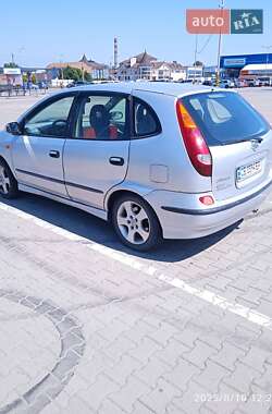 Мінівен Nissan Almera Tino 2001 в Чернівцях