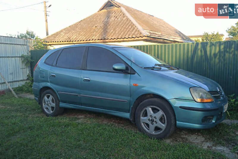 Мінівен Nissan Almera Tino 2002 в Києві