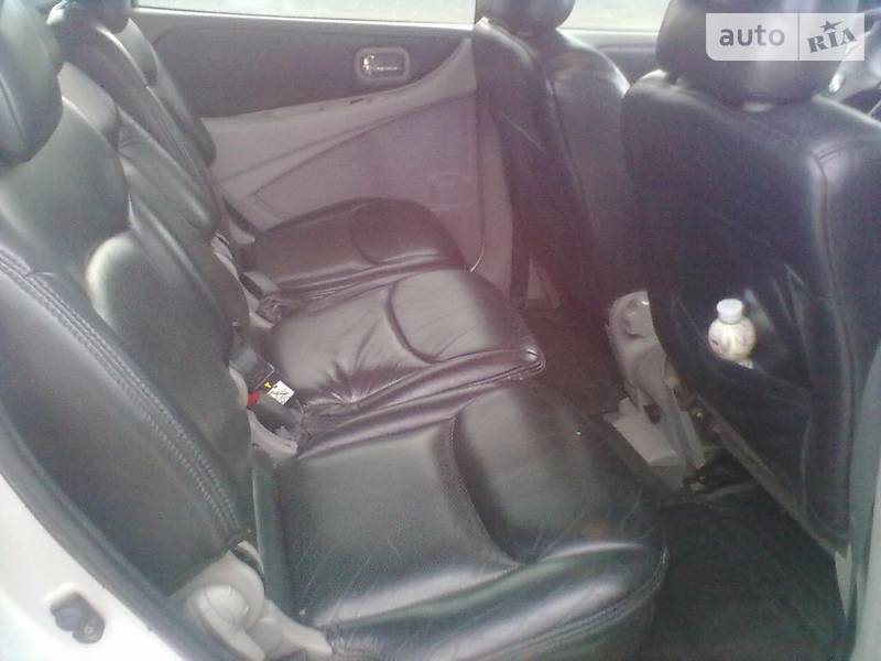 Хетчбек Nissan Almera 2001 в Ізмаїлі