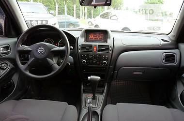 Седан Nissan Almera 2006 в Запоріжжі