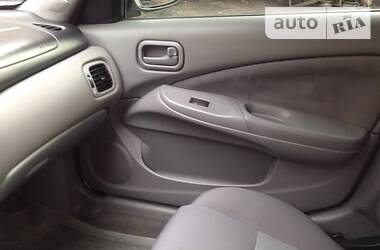 Седан Nissan Almera 2005 в 