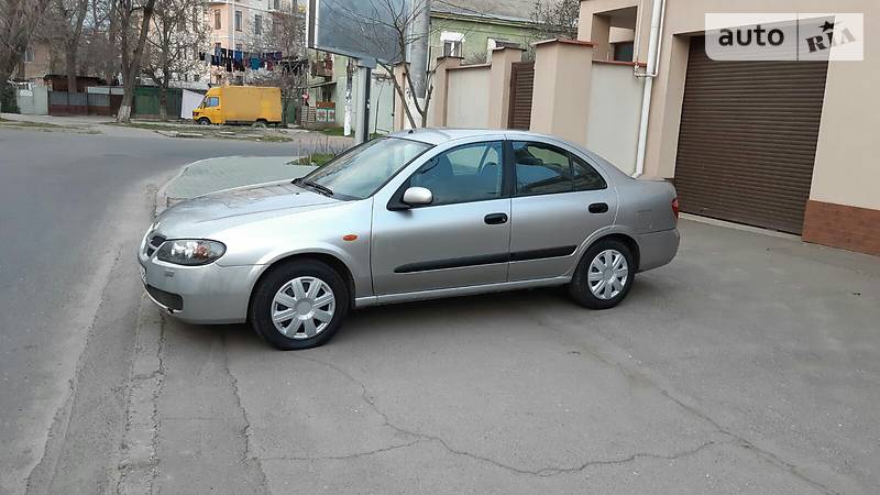Седан Nissan Almera 2004 в 