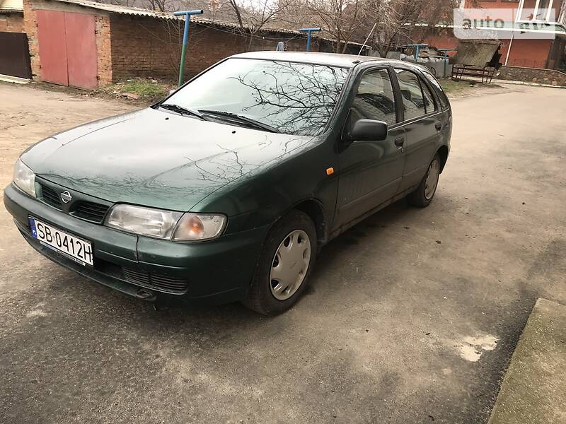Nissan Almera