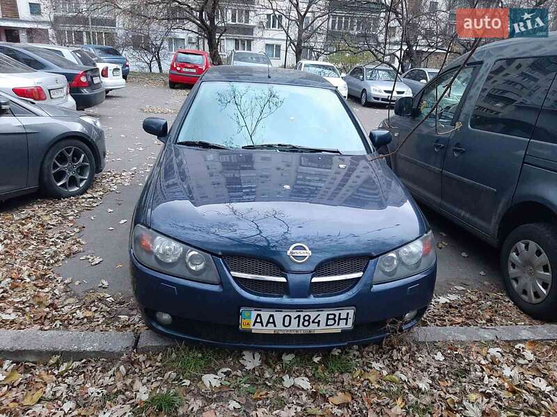 Седан Nissan Almera 2005 в Киеве