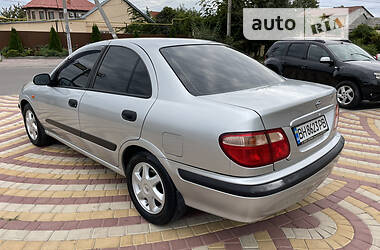 Седан Nissan Almera 2001 в Одессе