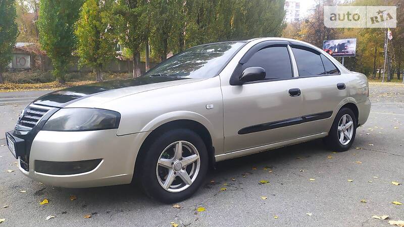 Седан Nissan Almera 2008 в Киеве