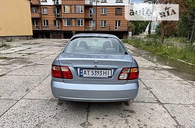 Седан Nissan Almera 2004 в Ивано-Франковске