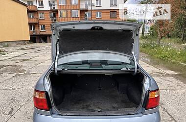 Седан Nissan Almera 2004 в Ивано-Франковске